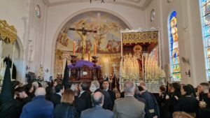 Semana Santa de Huelva 2024: Estudiantes y la Lanzada vuelven a su templo