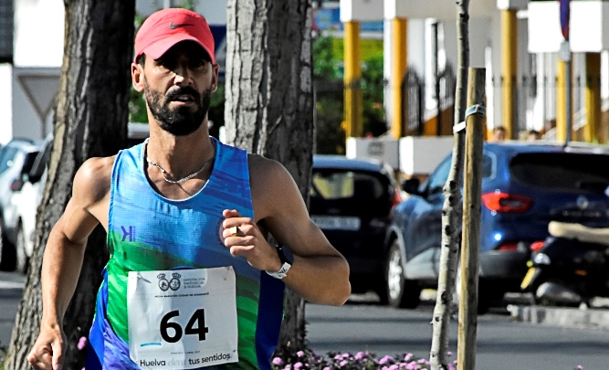 Adrián Andivia y Rocío Moraga vencen en la Media Maratón 'Ciudad de Ayamonte' 2024