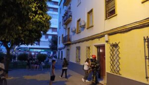 Bomberos en una vivienda en Huelva por incendio en cuadro eléctrico