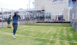 Lamiya organiza un torneo de pádel masculino el 27 de abril