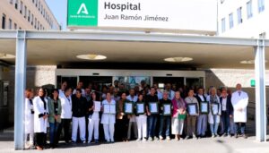 El hospital Juan Ramón Jiménez recibe cinco nuevos certificados internacionales ISO