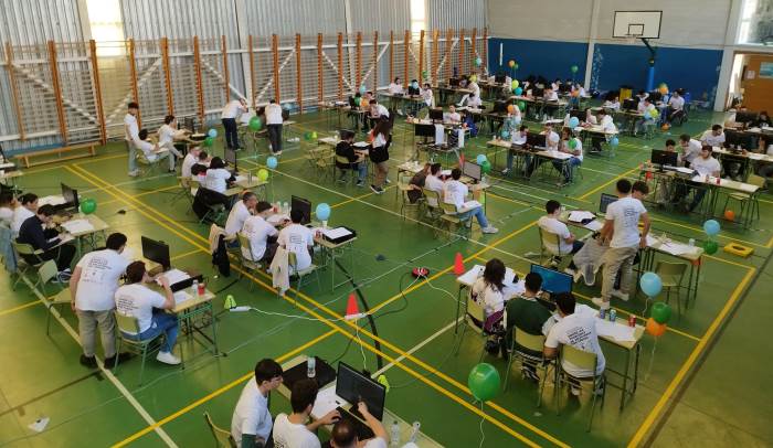 Alumnos del IES La Marisma de Huelva ganan el Campeonato de Programación 'Prográmame'
