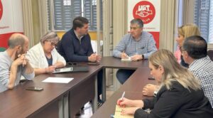 IU y UGT coinciden en la "necesidad" de un cambio de modelo productivo