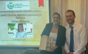 Los Ingenieros Agrónomos reconocen a la delegada de Economía con la Medalla Especial de Andalucía