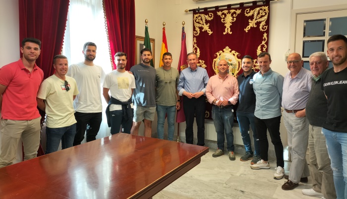 El Aracena CF celebra su ascenso a Segunda Andaluza