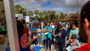 Más de 30 talleres “que pueden salvar vidas” en la plaza 12 de octubre