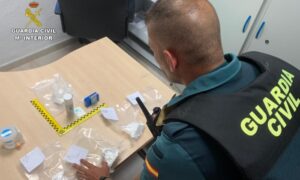 Detenido con más de 500 gramos de cocaína en un coche en el que también viajaban dos menores