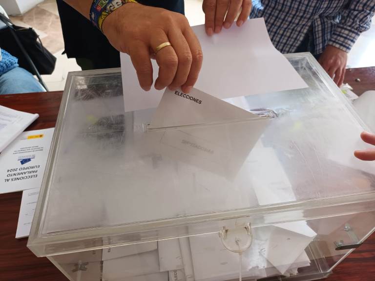 elecciones-huelva-participacion-urnas