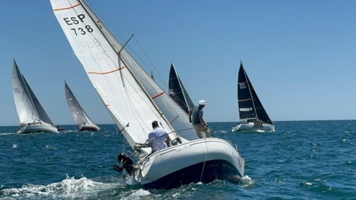 Victoria del Trebolismo Dos-Asisa en la XXII Regata Playas de Punta Umbría