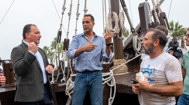 Un renovado y modernizado Muelle de las Carabelas reabre sus puertas tras nueve meses