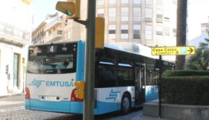 Los autobuses de Emtusa serán gratis este domingo