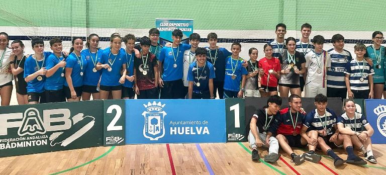 Pablo Abián, campeón individual y de dobles en el máster nacional de Las Rozas 