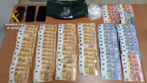 Detenido con 122 gramos de cocaína en roca que pretendía vender en las fiestas de Moguer