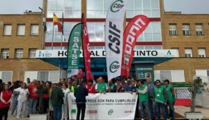 Sindicatos se manifiestan en Riotinto "ante los reiterados incumplimientos del SAS"