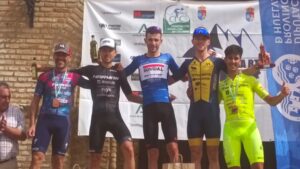 Víctor Manuel Fernández y María Isabel Felipe vencen en la 'XXIII Ruta BTT Villa de Paterna'