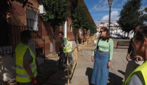 'Barrio por barrio, calle por calle' llega a la barriada Pueblos Hermanos de Palos