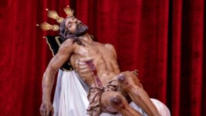 La Cofradi?a de la Santa Cruz de Huelva celebra sus cultos en honor al Cristo de la Providencia