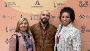 El Centro de Transfusión premia a ‘Manas’ como la película más solidaria del Festival de Huelva