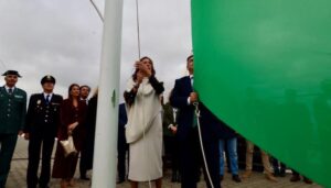 La Junta revindica en Huelva la bandera de Andalucía como “símbolo de la igualdad entre españoles”