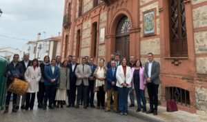 Aracena revive la primera izada de la Bandera de Andalucía