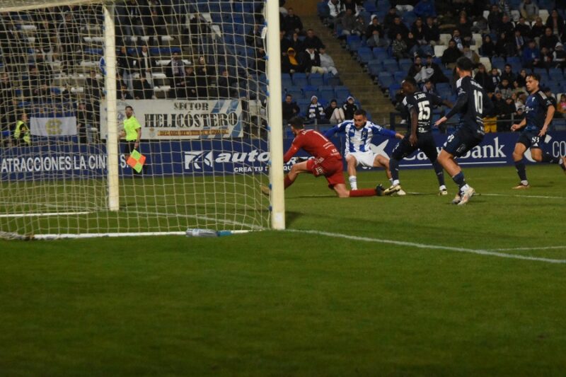 Soto en una acción de gol. (Tenor)