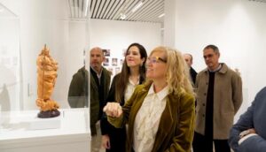 Un total de 14 artistas y artesanos muestran 'El arte del Belén' en la Sala de la Provincia